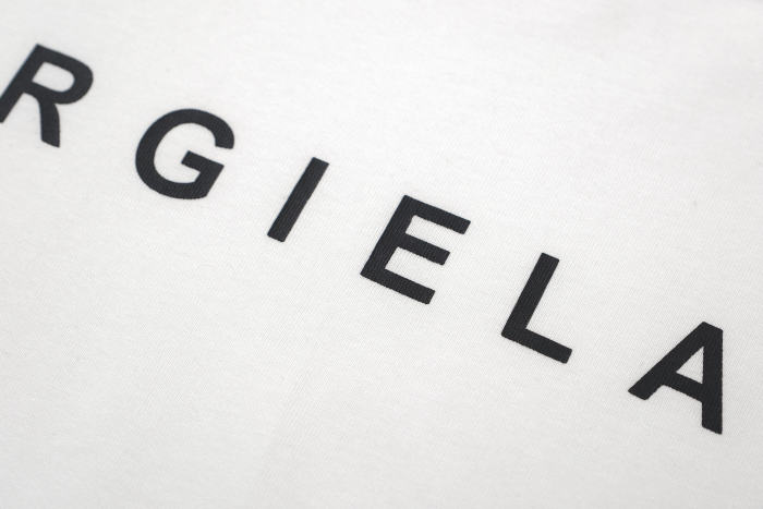 2025 New 1: 1 high quality version summer printing Logo T-shirt short sleeve 