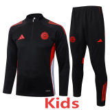 25-26 Bayern Black Kids Half Pull Tracksuit #E25101(童装)(半拉链)