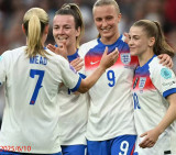 25-26 England Home Fans Soccer Jersey (无星)