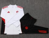 25-26 Bayern White Half Pull Tracksuit #B2530(半拉链)
