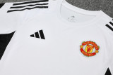 25-26 Man Utd White Training Short Suit