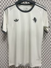 24-25 JUV White Special Edition Training shirts (三叶草)