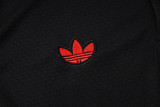 25-26  Man Utd Black Polo Tracksuit #C2518