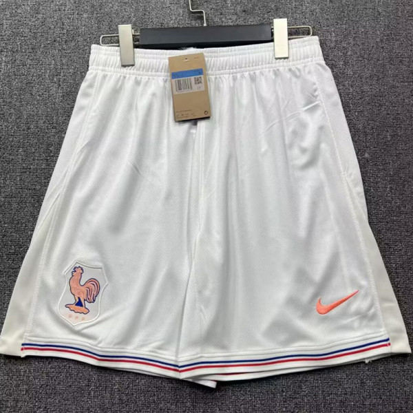 26-27 France White Shorts Pants