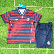 25-26 Bayern Red Casual Edition Kids Training