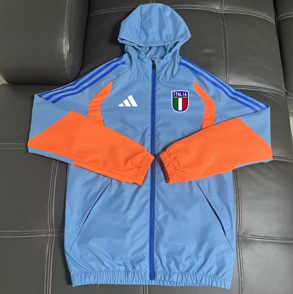26-27 Italy Light blue Windbreaker