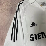 2005-2006 RMA Home Retro Soccer Jersey