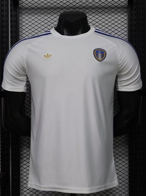 26-27 Leeds United Casual Version Player Version Soccer Jersey