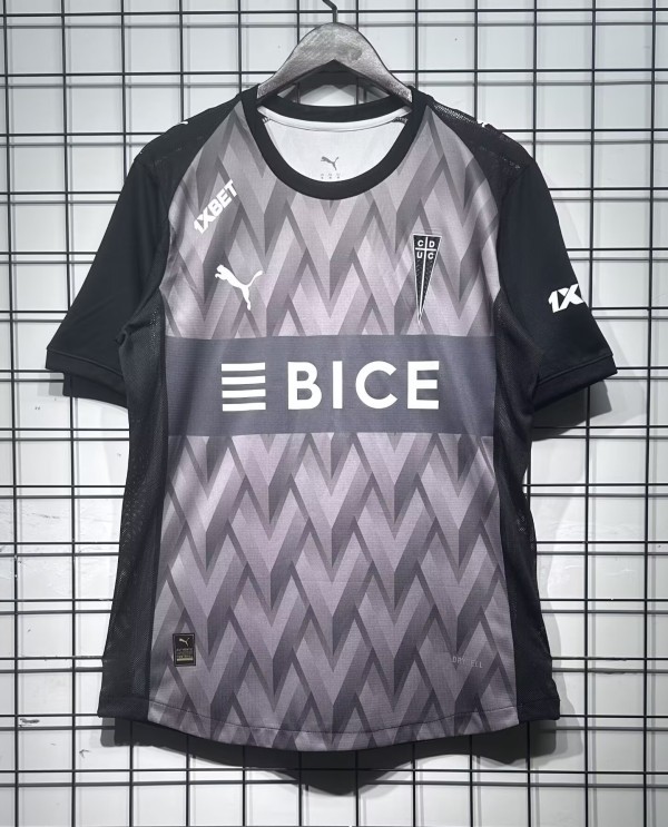 26-27 Universidad Catolica Black Goalkeeper Fans Soccer Jersey