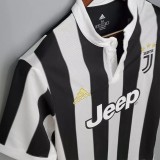 2017-2018 JUV Home Retro Soccer Jersey