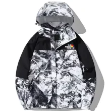 2025/26 TTHE NORTH FACE Windbreaker