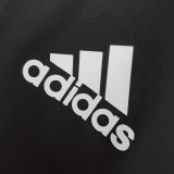 2022 Real Madrid Black Windbreaker(蓝色三边）