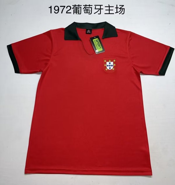 1972 Portugal Home 1:1 Quality Retro Soccer Jersey