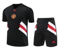 23/24 Manchester UnitedRed Black 1:1 Quality Training Jersey（A-Set）