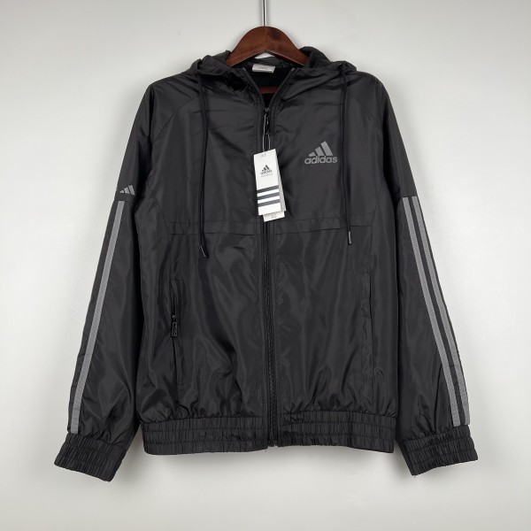 Adidas Black New Windbreaker(袖子小阿迪款)2023