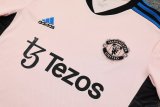 23/24 Manchester United Pink 1:1 Quality Training Jersey（A-Set）
