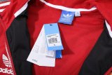 23/24 Manchester United Black-Red Windbreaker