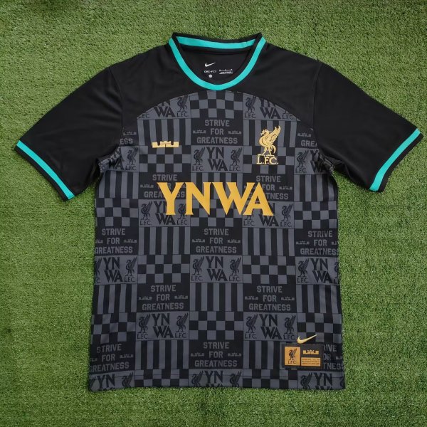 Liverpool Black Fans 1:1 Quality Training Jersey 23/24