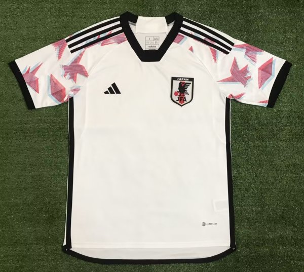 Japan Away Fans 1:1 Quality Soccer Jersey 22/23