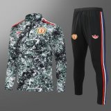 Manchester United Pinyin Green 1:1 Quality Training Jersey 24/25