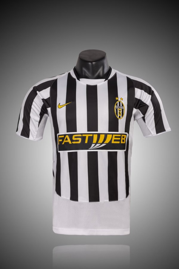 2003/2004 Juventus Home Fans Retro  1:1 Quality Soccer Jersey