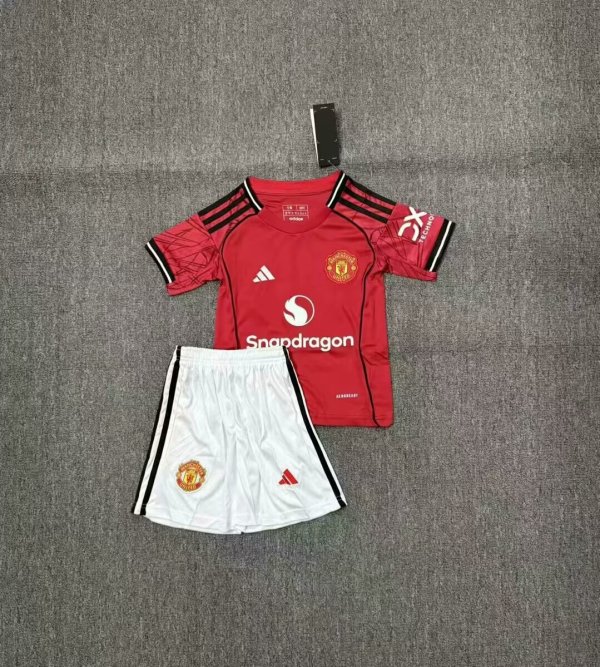 25/26 Manchester United Home Kids Kits 1:1 Quality Soccer Jersey