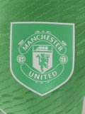 Manchester United Green Goalkeeper Player 1:1 Quality Soccer Jersey 25/26