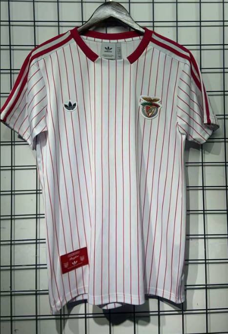 Benfica Fans Retro 1:1 Quality Soccer Jersey 25/26