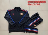 24/25  Manchester United Black 1:1 Quality Training Jersey