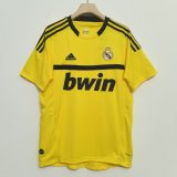 Real Madrid Goalkeeper Retro 1:1 Quality Soccer Jersey 2011/2012