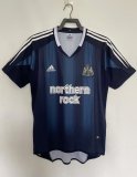 Newcastle Away 1:1 Quality Retro Soccer Jersey 2004/2005