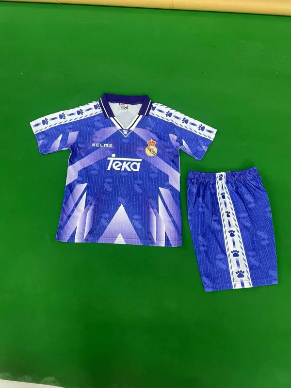 Real Madrid Away Kids Retro 1:1 Quality Soccer Jersey 1996/1997