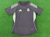 Real Madrid Training clothes Player 1:1 Quality Soccer Jersey 25/26