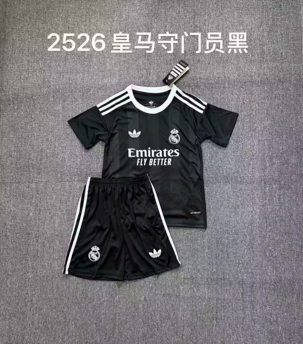 Real Madrid Goalkeeper Black Kids Kits 1:1 Quality Soccer Jersey 25/26