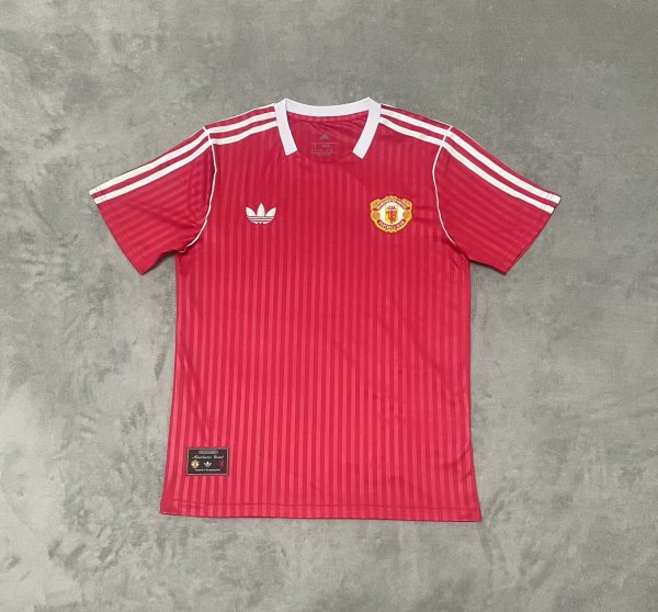Manchester United T-shirt version Red Fans 1:1 Quality Soccer Jersey 25/26