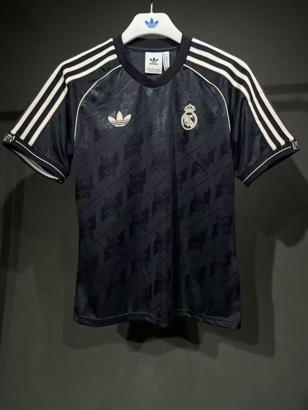Real Madrid Black Collaboration Style Player 1:1 Quality Soccer Jersey 24/25