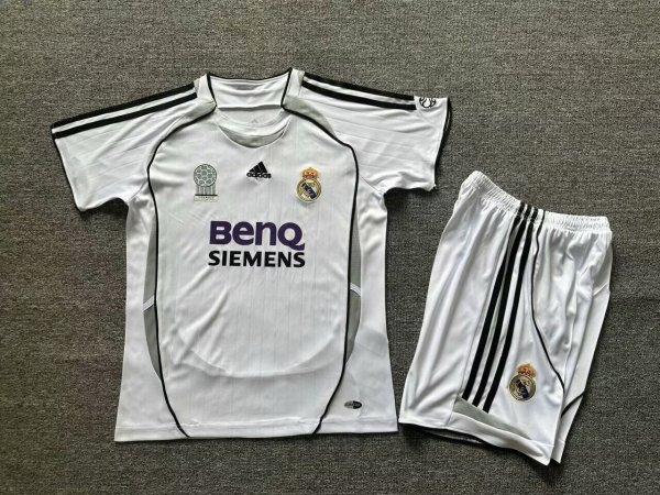 Real Madrid  Home Kids  Retro 1:1 Quality  Soccer Jersey 2006/2007