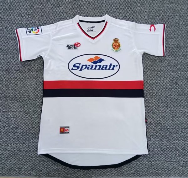 Mallorca Away White Fans Retro 1:1 Quality Soccer Jersey 2001/2002