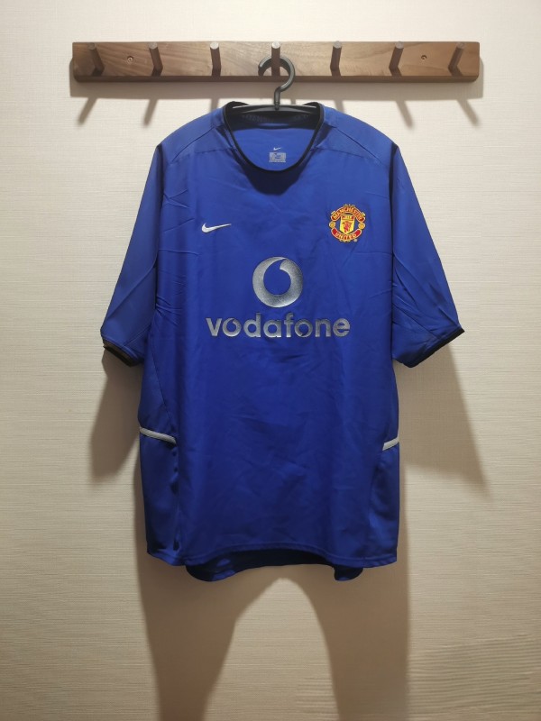 Manchester United Blue Away Fans 1:1 Quality Retro Soccer Jersey 2002/2003