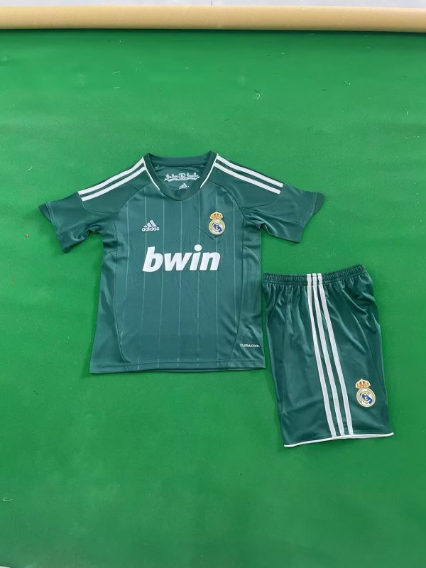 Real Madrid Away Kids Retro 1:1 Quality  Soccer Jersey 2012/2013