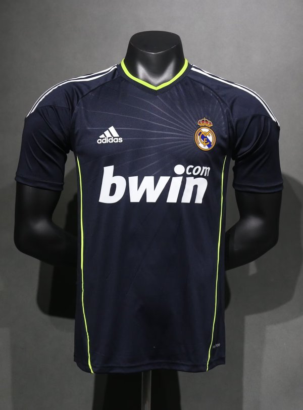 Real Madrid Away Player Retro 1:1 Quality Soccer Jersey 2010/2011