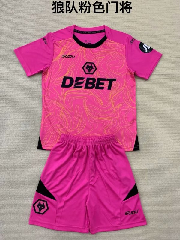 Wolves Goalkeeper Kids Kits 1:1 Quality Soccer Jersey 24/25