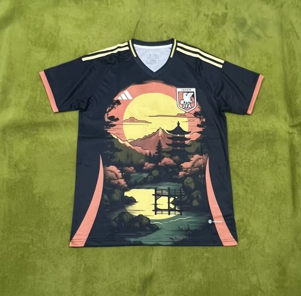 Japan Special Edition Fans 1:1 Quality Soccer Jersey 24/25