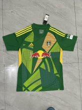 24/25 Leeds United Goalkeeper Fans 1:1 Soccer Jersey