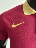 Barcelona Training Clothes Red PLayer 1:1 Quality Soccer Jersey 25/26