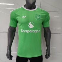 25/26  Manchester United Green Goalkeeper Fans 1:1 Quality Soccer Jersey