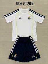 Real Madrid Training Clothes Kids Kits 1:1 Quality Soccer Jersey 25/26