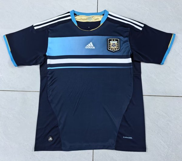 Argentina Away Fans 1:1 Quality Retro Soccer Jersey 2011/2013