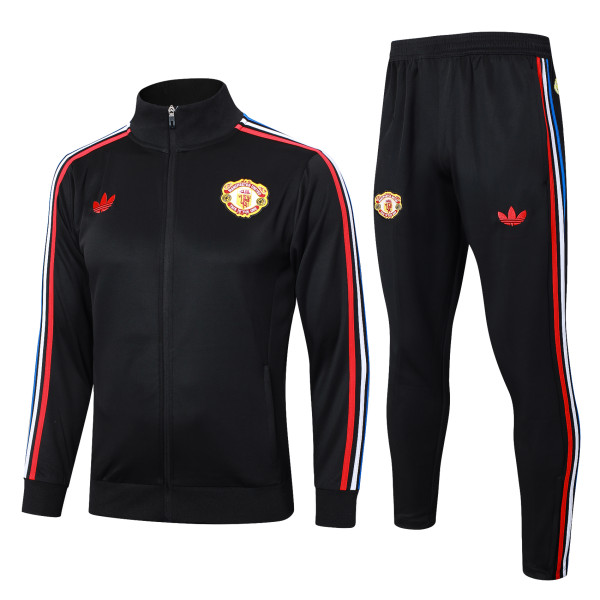 24/25  Manchester United Black 1:1 Quality Training Jersey