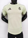 Real Madrid Training clothes Player 1:1 Quality Soccer Jersey 25/26